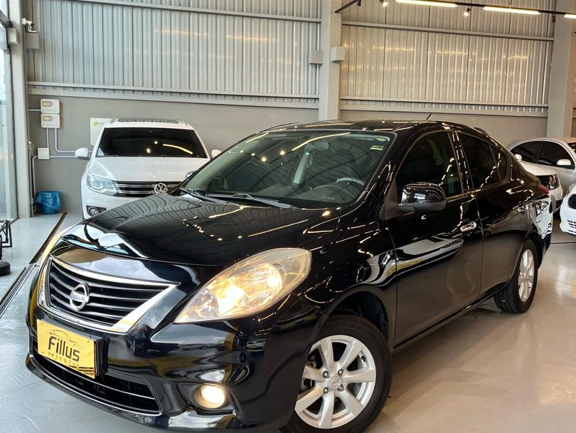 Nissan VERSA SL 1.6 16V Flex Fuel 4p Mec.