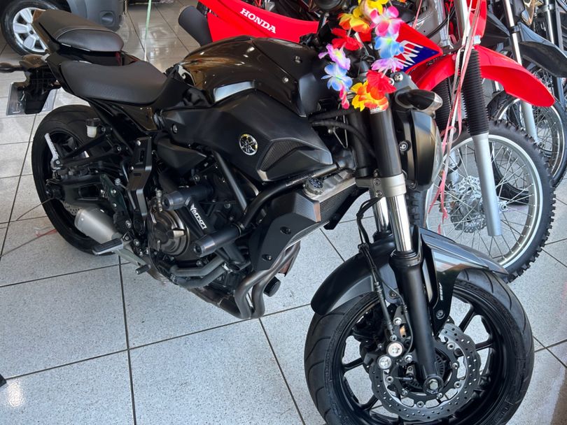 YAMAHA MT-07/MT-07 ABS 689cc