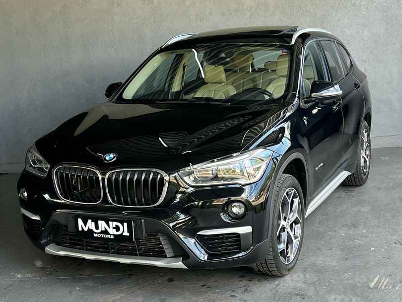 BMW X1 SDRIVE 20i X-Line 2.0 TB Active Flex