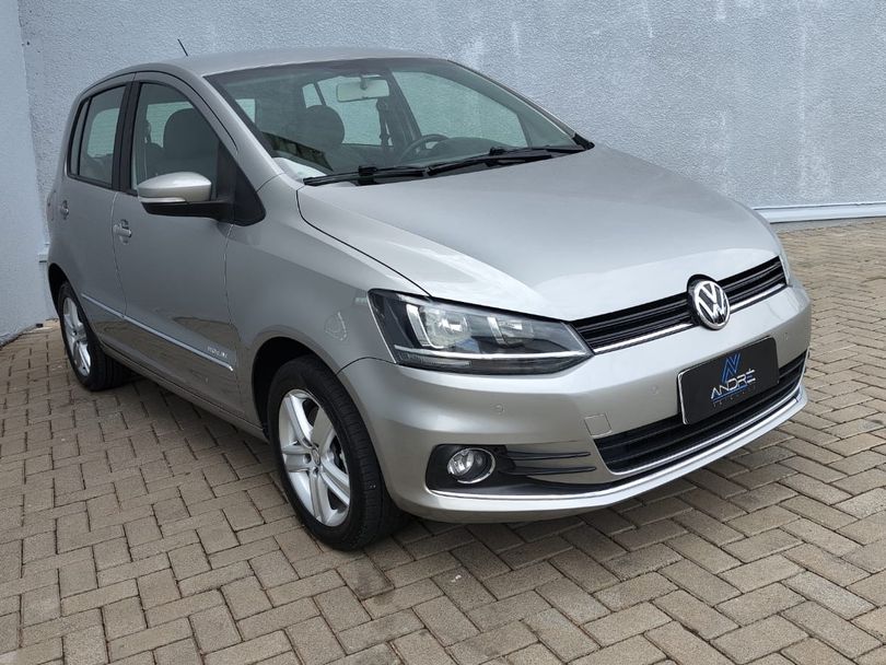 VolksWagen Fox Highline1.6 Flex 16V 5p