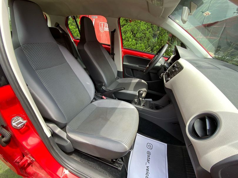 VolksWagen up! move 1.0 Total Flex 12V 5p