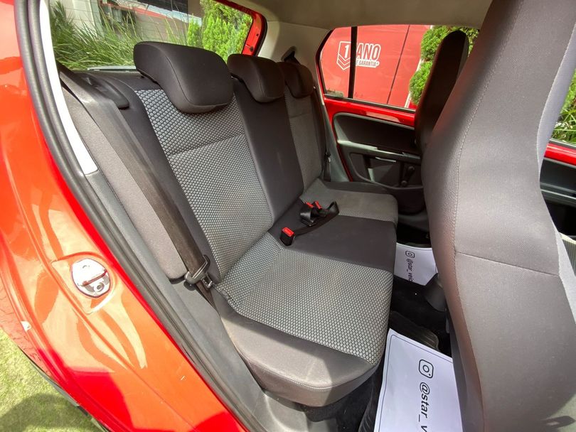 VolksWagen up! move 1.0 Total Flex 12V 5p