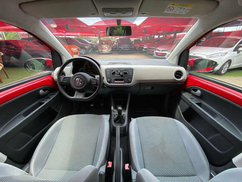 VolksWagen up! move 1.0 Total Flex 12V 5p