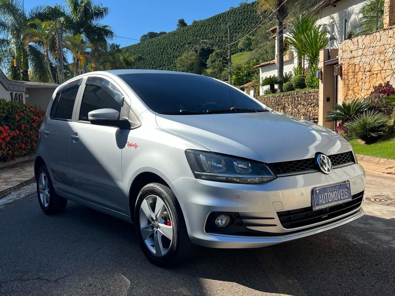 VolksWagen Fox Rock in Rio 1.6 Mi Total Flex 8V 5p