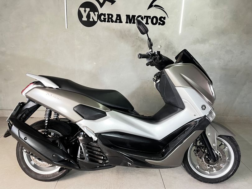 YAMAHA NMAX 160