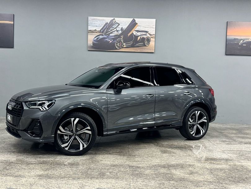Audi Q3 Perf. Black 2.0 TFSI Tiptr. Quattro