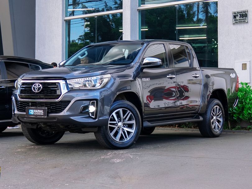 Toyota Hilux CD SRV 4x4 2.7 Flex 16V Aut.