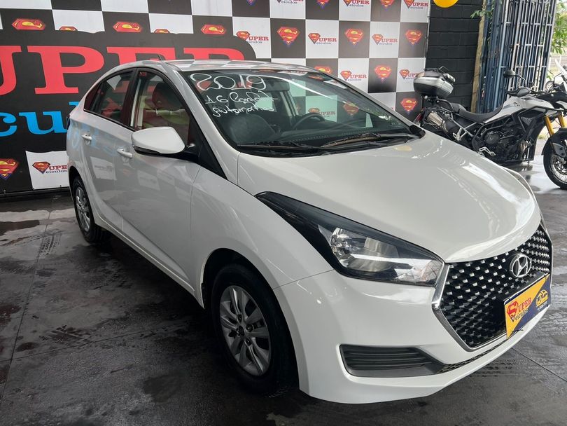 Hyundai HB20S 1.6 Comfort Plus (Aut)