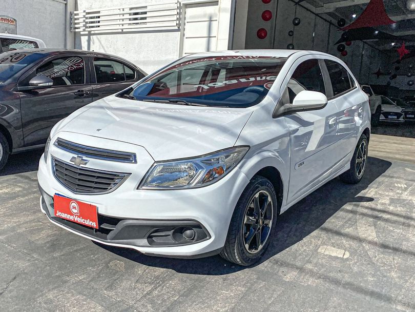 Chevrolet ONIX HATCH LT 1.0 8V FlexPower 5p Mec.