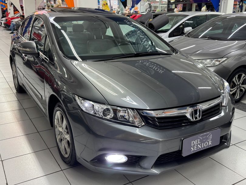 Honda Civic Sedan EXS 1.8/1.8 Flex 16V Aut. 4p
