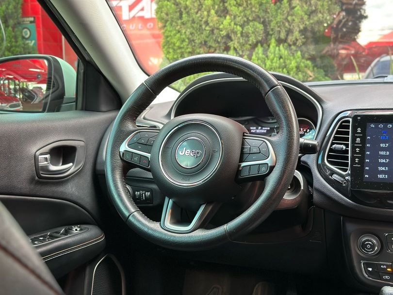 Jeep COMPASS LONGITUDE 2.0 4x2 Flex 16V Aut.