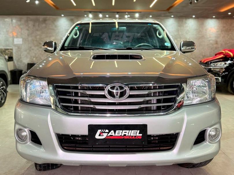 Toyota Hilux CD SRV D4-D 4x4 3.0 TDI Diesel Aut
