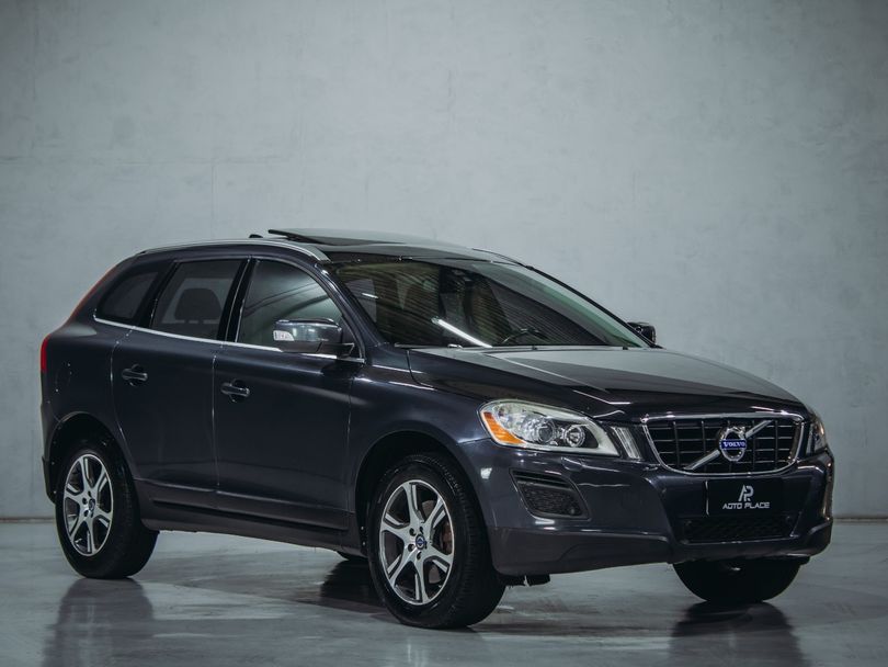 Volvo XC 60 2.0 T5  5p