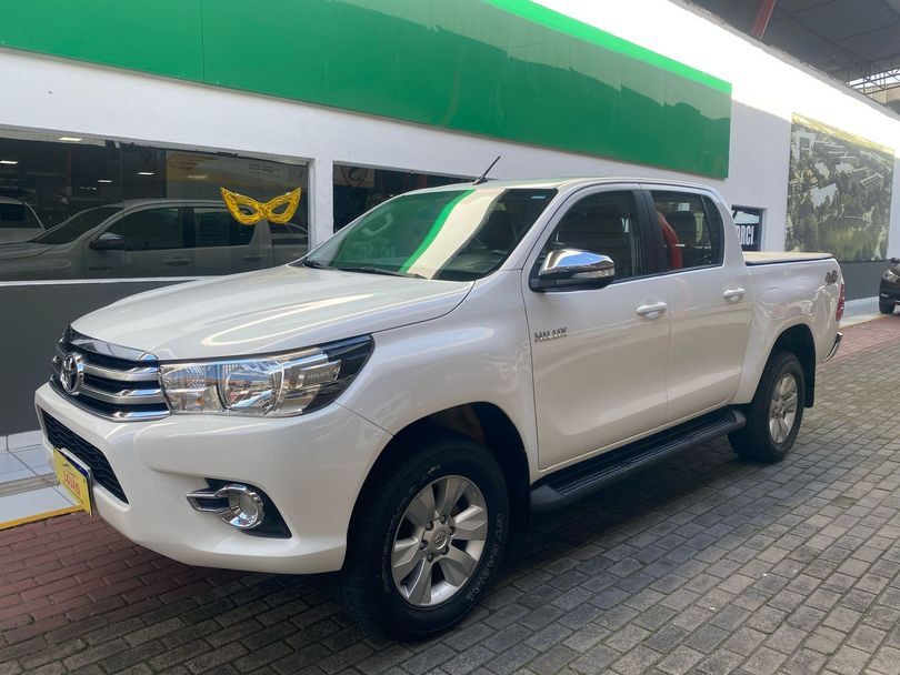 Toyota Hilux CD SRV 4x4 2.8 TDI Diesel Aut.