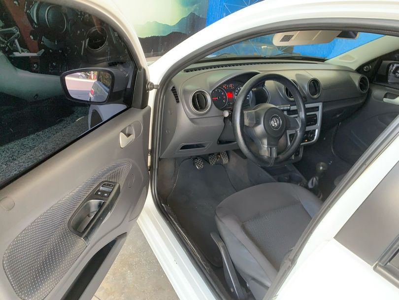 VolksWagen Gol City (Trend)/Titan 1.0 T. Flex 8V 4p