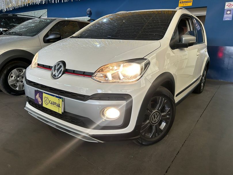 VolksWagen up! cross 1.0 TSI Total Flex 12V 5p