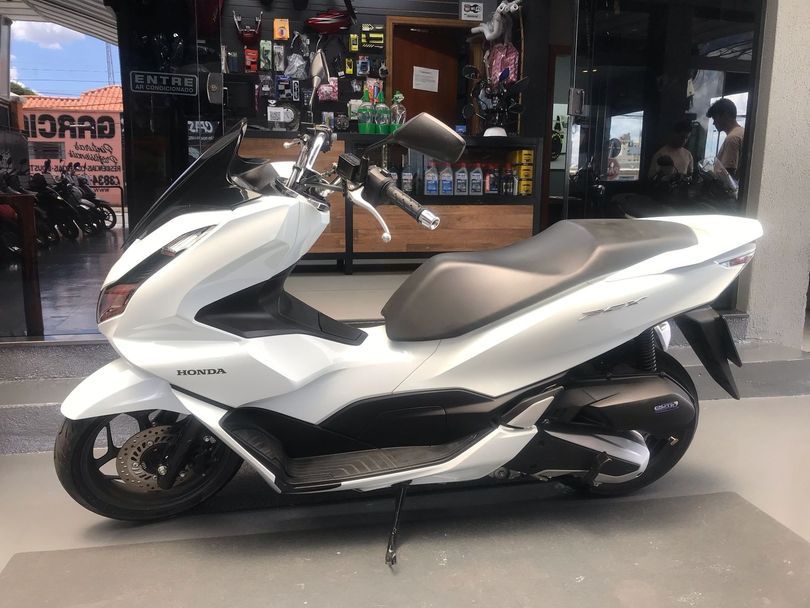 HONDA PCX 160 DLX
