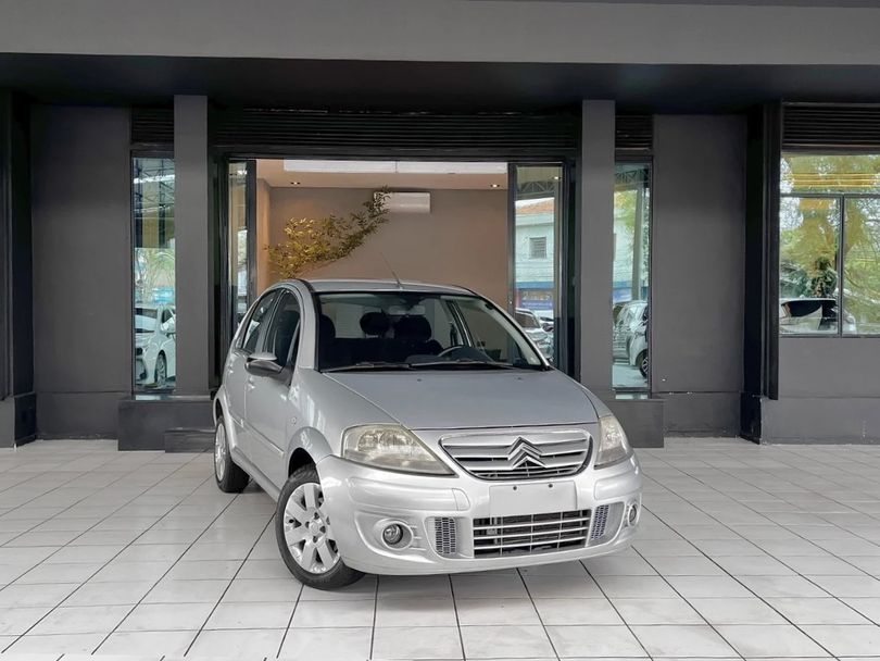 Citroën C3 Exclusive 1.4 Flex 8V 5p