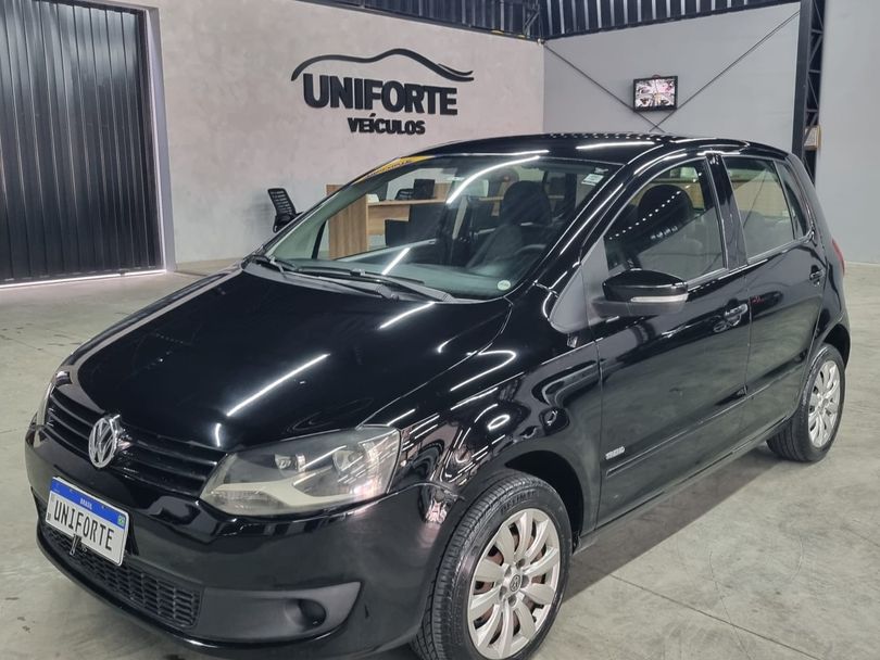 VolksWagen Fox 1.6 Mi Total Flex 8V 5p