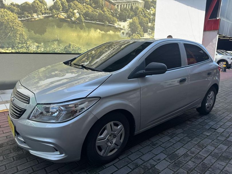 Chevrolet ONIX HATCH Joy 1.0 8V Flex 5p Mec.