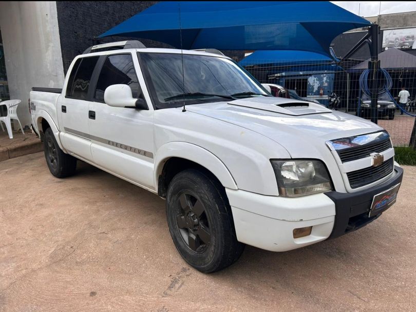 Chevrolet S10 Pick-Up Exec. 2.8 4x4 CD TB Int.Dies