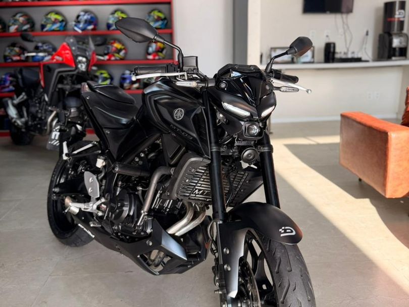 YAMAHA MT-03 321/ABS