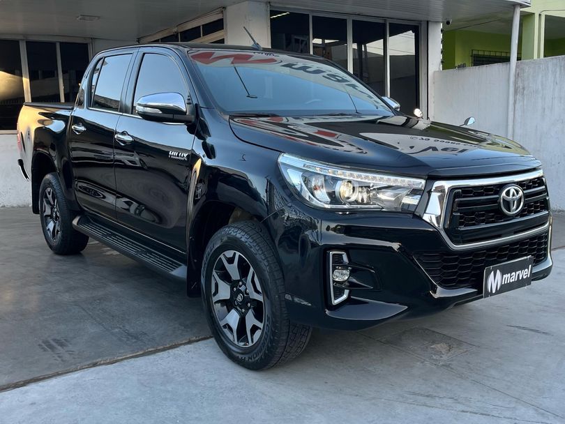 Toyota Hilux CD SRX 4x4 2.8 TDI 16V Diesel Aut.