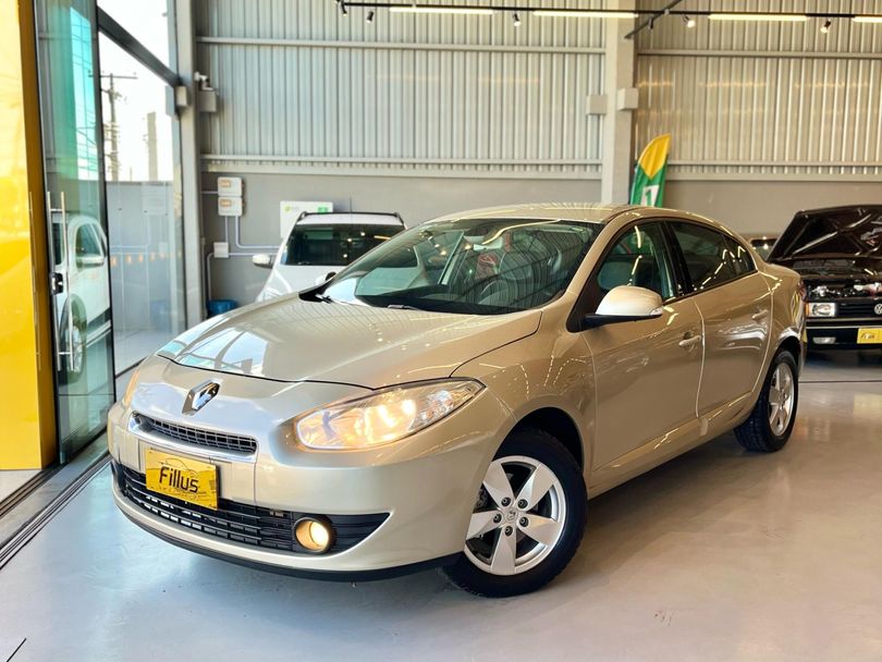 Renault FLUENCE Sed. Dynamique 2.0 16V FLEX Aut.