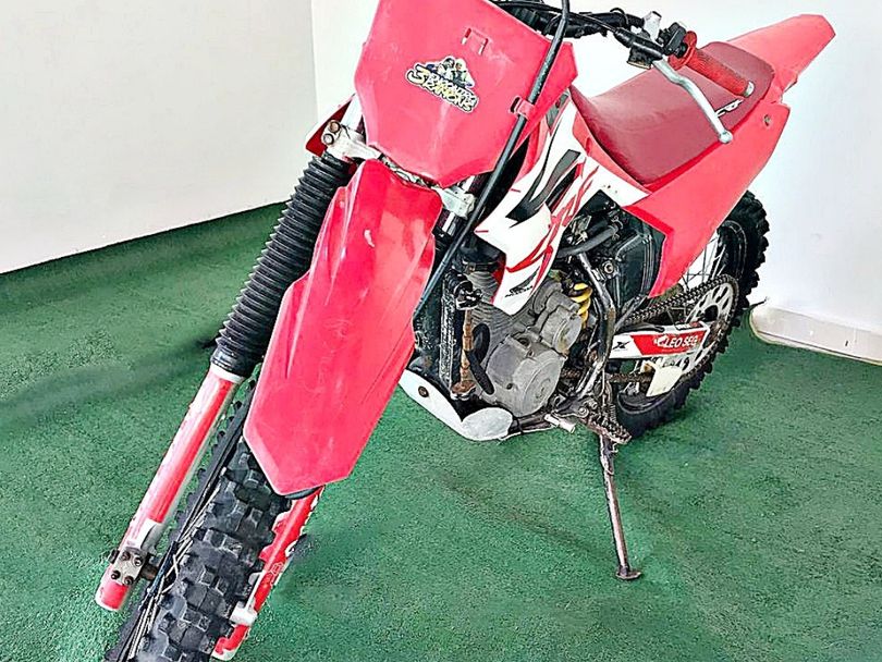 HONDA CRF 230 F