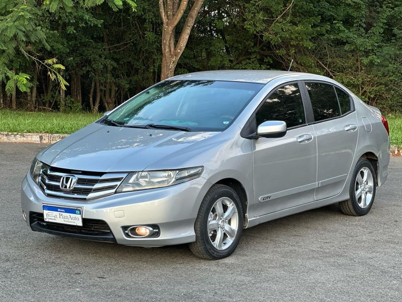 Honda CITY Sedan LX 1.5 Flex 16V 4p Mec.