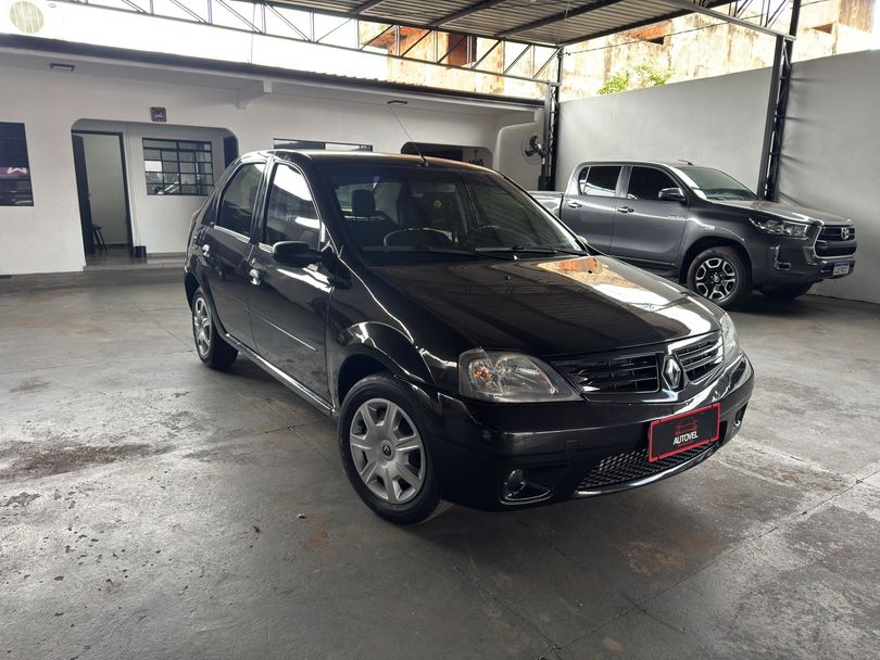 Renault LOGAN Authentique Hi-Flex 1.0 16V 4p