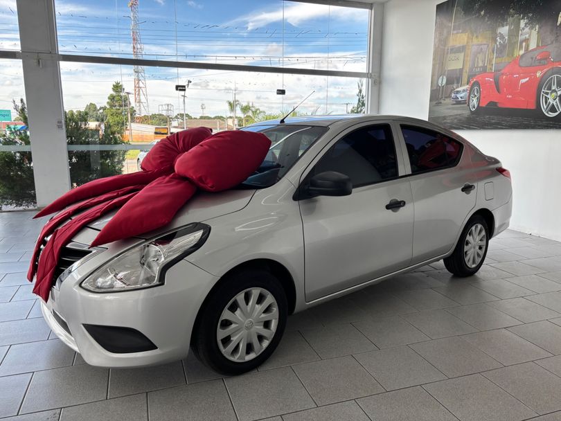 Nissan VERSA V-DRIVE Esp.Ed. 1.6 16v Flex Aut.