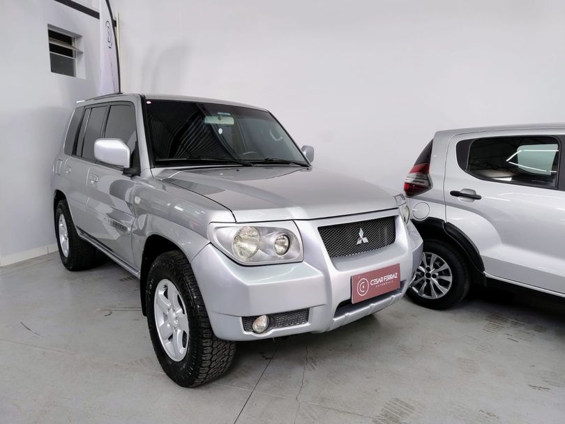 Mitsubishi Pajero TR4 2.0/ 2.0 Flex 16V 4x4 Aut.