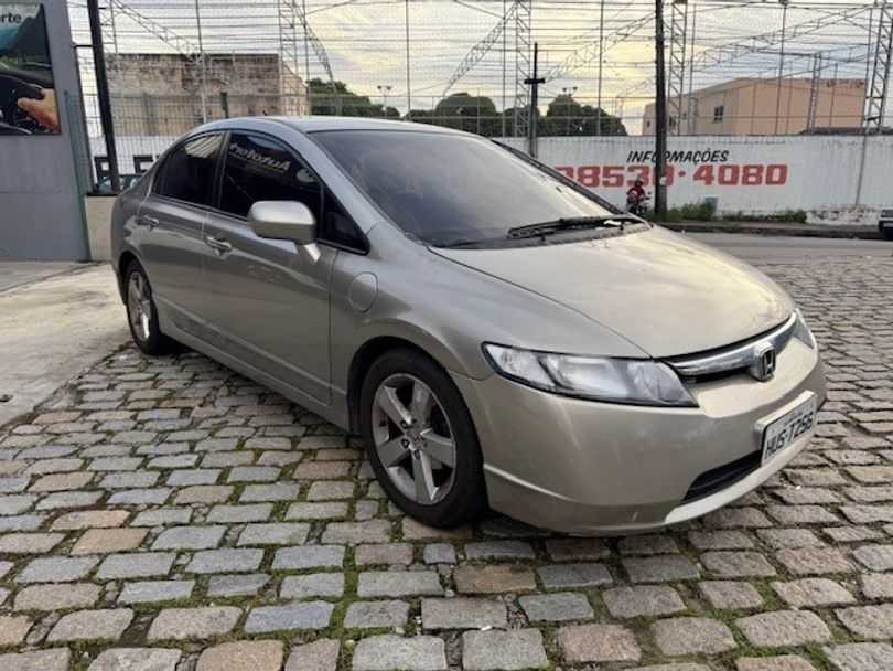 Honda Civic Sedan LXS 1.8/1.8 Flex 16V Mec. 4p