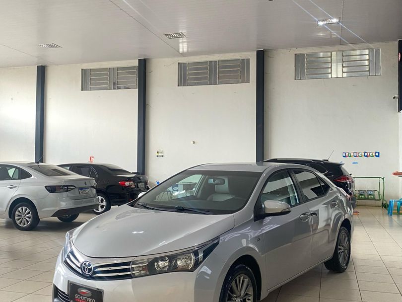 Toyota Corolla XEi 2.0 Flex 16V Aut.