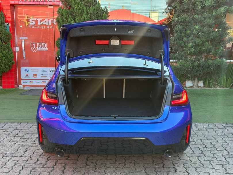 BMW 330e M Sport 2.0 Turbo Aut. (Híbrido)