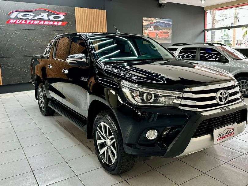 Toyota Hilux CD SRX 4x4 2.8 TDI 16V Diesel Aut.