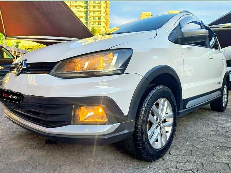 VolksWagen CROSSFOX  1.6 T. Flex 16V 5p
