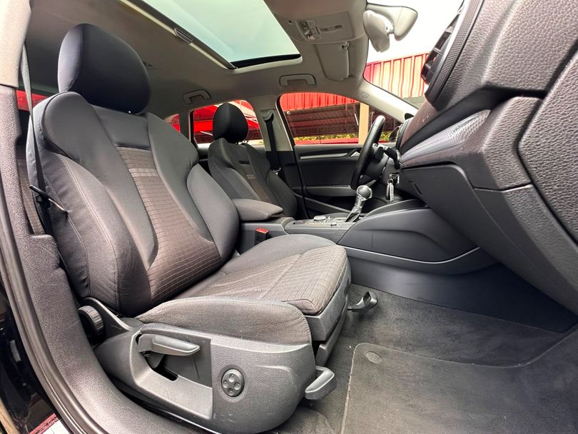 Audi A3 Sportback 1.8 16V TFSI S-tronic 5p