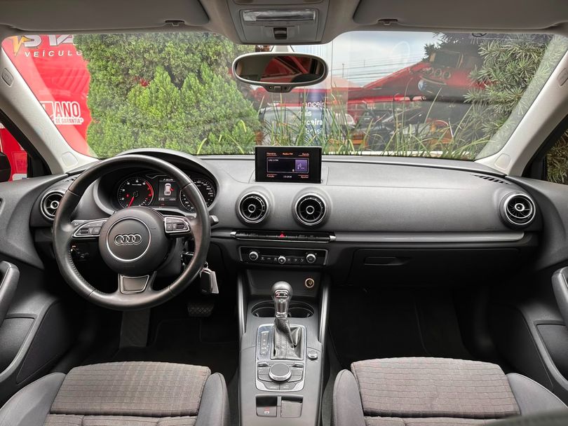Audi A3 Sportback 1.8 16V TFSI S-tronic 5p