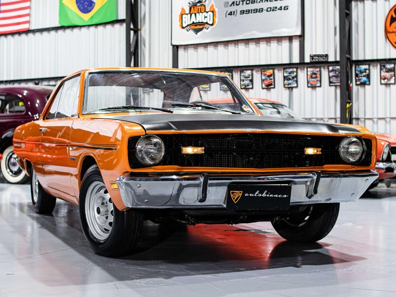 Dodge SE