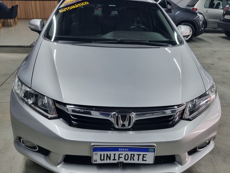 Honda Civic Sedan LXR 2.0 Flexone 16V Aut. 4p