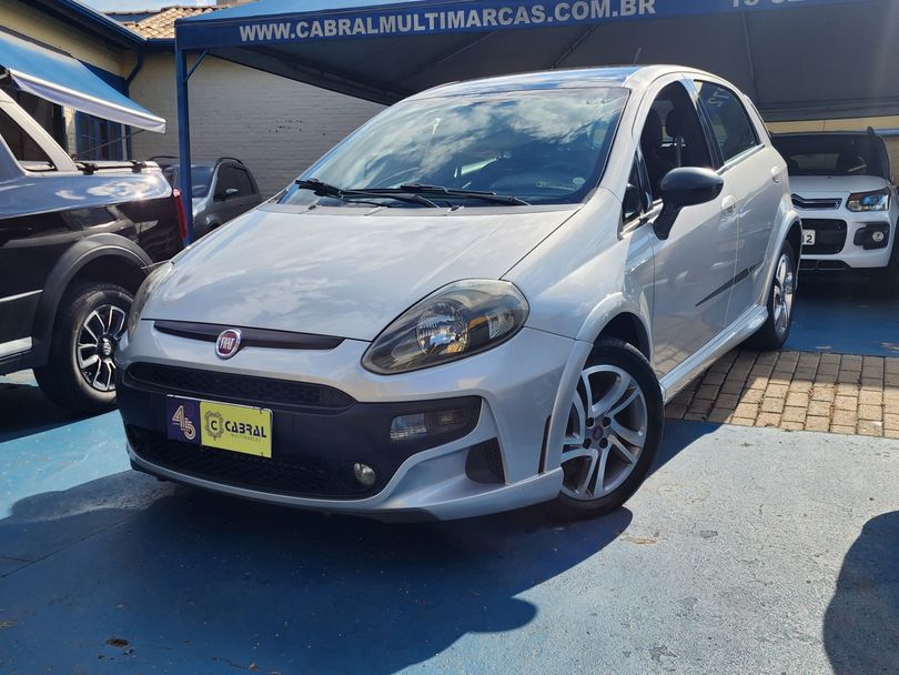 Fiat Punto BLACKMOTION Dual. 1.8 Flex 16v 5p