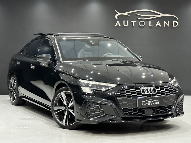 Audi A3 Sed. Perform. Black 2.0 TFSI S-tronic