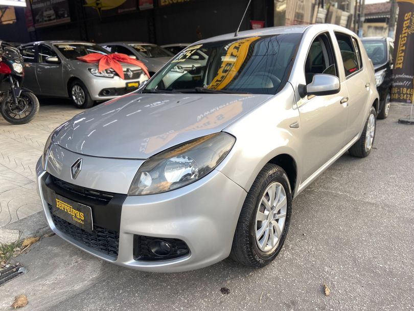 Renault SANDERO Expression Hi-Flex 1.6 8V 5p