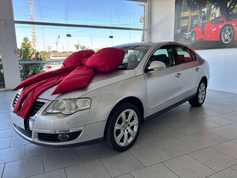 VolksWagen Passat TB 2.0 FSI/TSI 211cv Tiptronic 4p