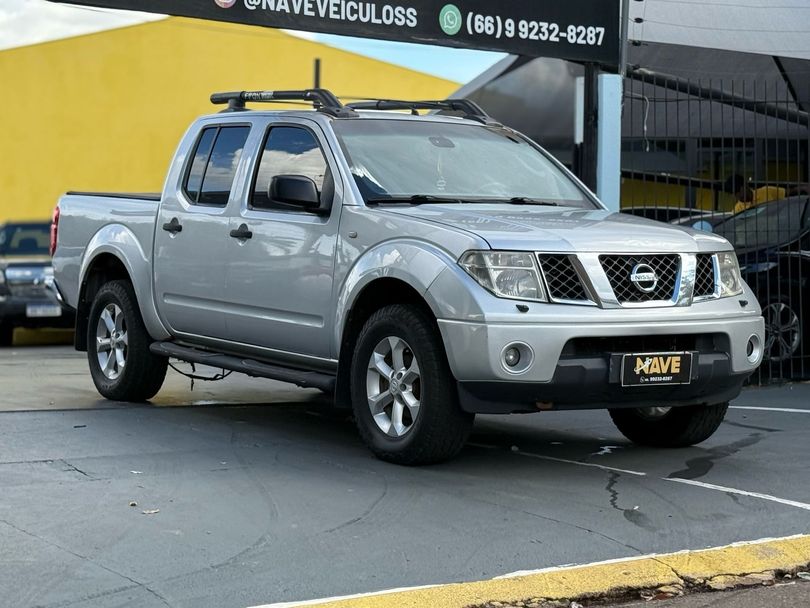 Nissan Frontier LE CD 4x4 2.5 TB dies.(Import.)