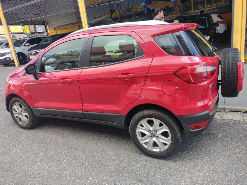 Ford EcoSport TITANIUM 2.0 16V Flex 5p Aut.