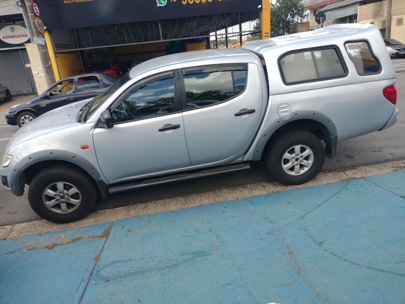 Mitsubishi L200 Triton HPE 3.2 CD TB Int.Diesel Mec