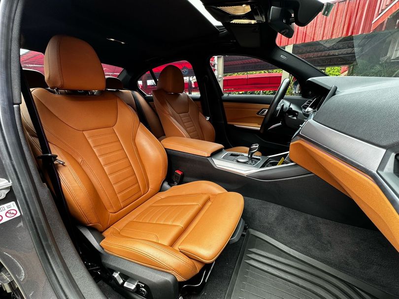 BMW 320iA 2.0 TB M Sport A.Flex/M.Sport 4p